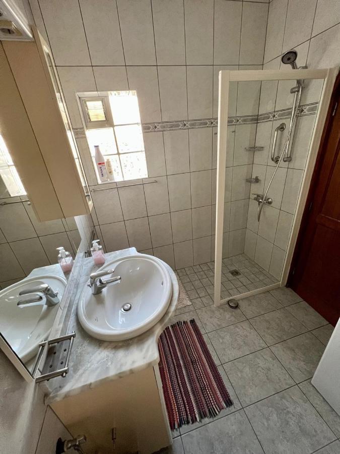 Hostel Pura Vida Surf Camp & School La Oliva Zewnętrze zdjęcie