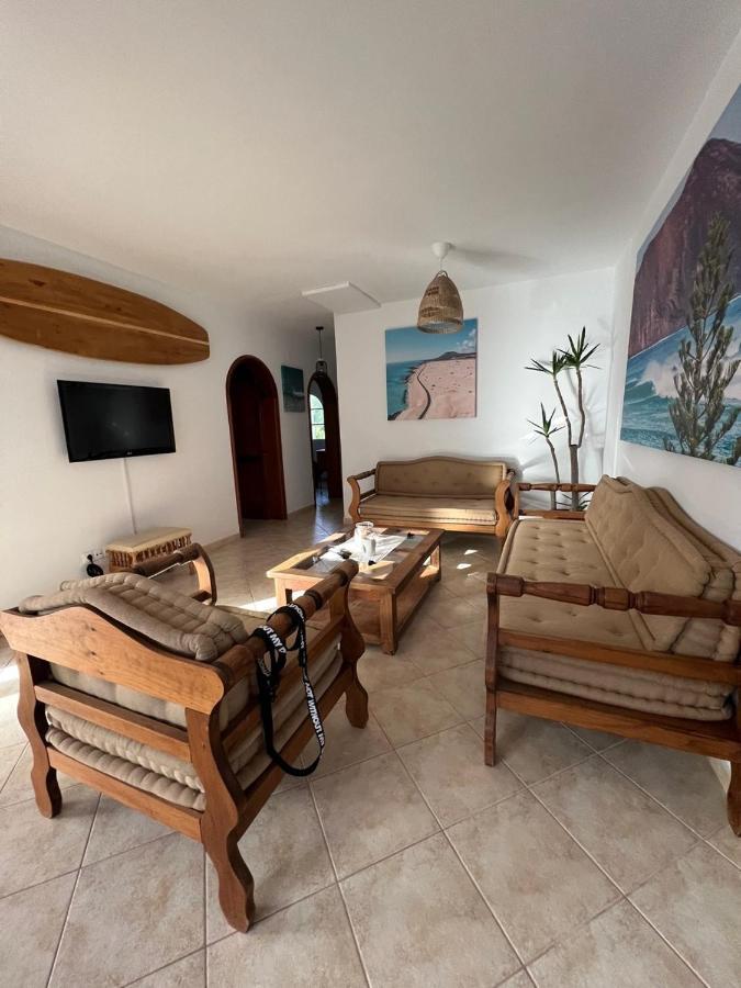Hostel Pura Vida Surf Camp & School La Oliva Zewnętrze zdjęcie